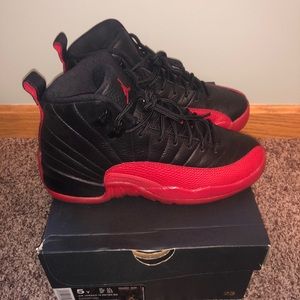 Jordan retro 12 flu games
